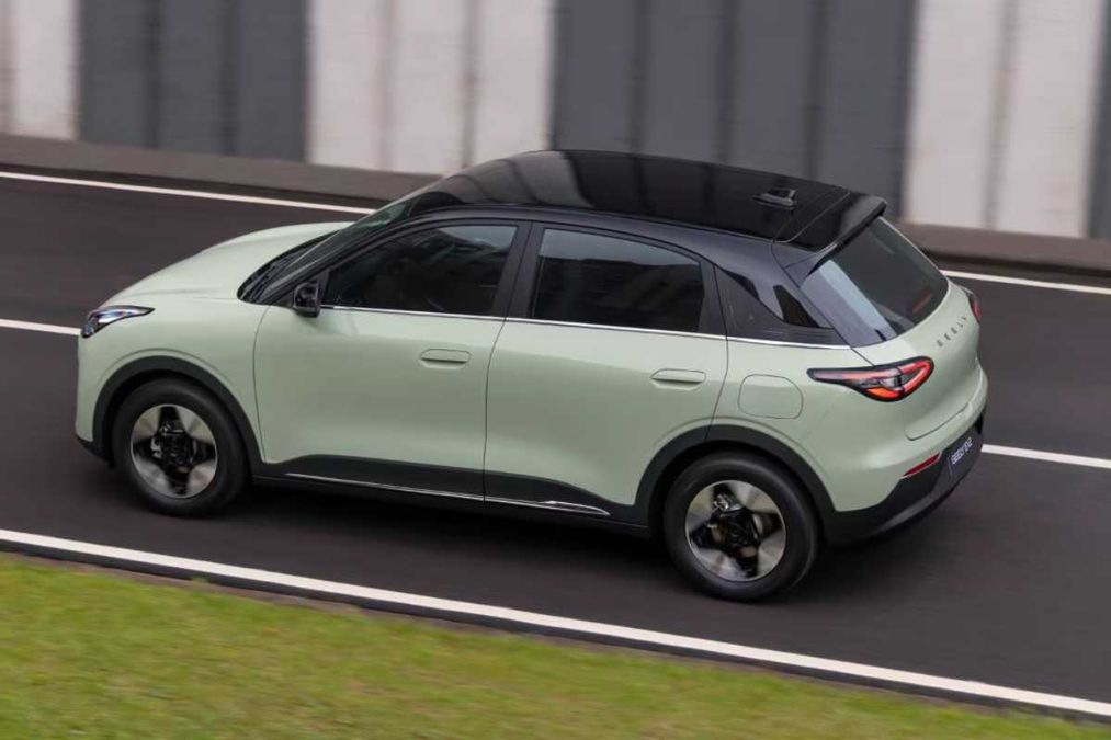 Anteprima: L’auto cinese più popolare sbarca in Italia: l’anti-FIAT si chiama Geely E2
