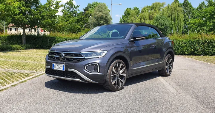 Volkswagen T-Roc, con la nuova generazione addio alla versione Cabrio