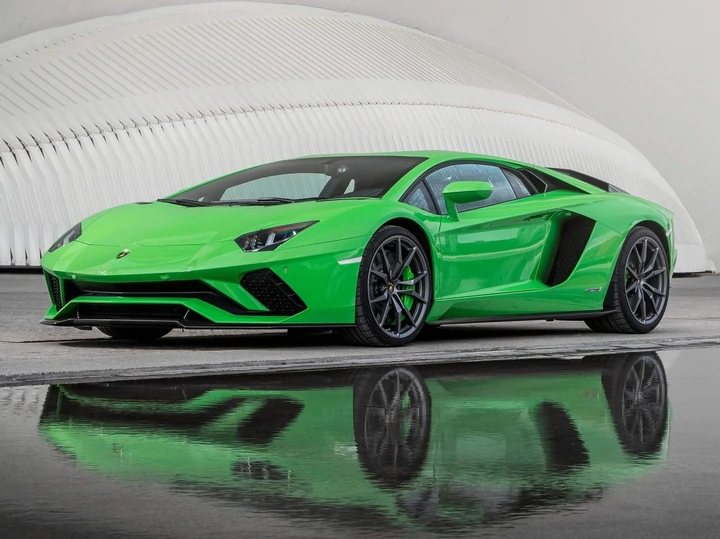 Sulla Lamborghini è compatibile il ricambio Ford: costa 12 volte di meno