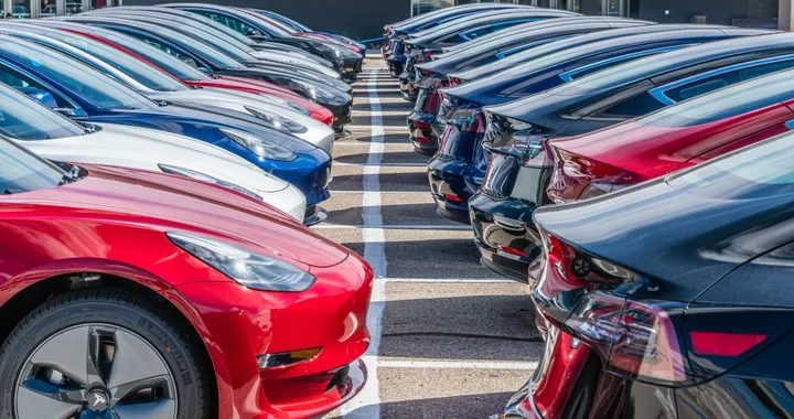 Norvegia, le vendite delle auto benzina e diesel potrebbero già (quasi) finire nel 2022
