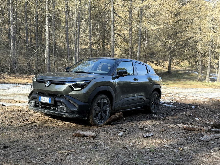 Suzuki eVitara: la prima elettrica del marchio giapponese - Video