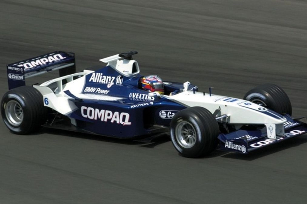 Copertina: Il mistero della Williams scomparsa nel nulla, sottratta un’iconica monoposto di F1
