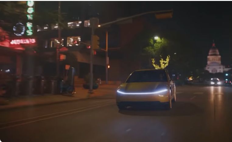 Tesla estende il servizio robotaxi a mezzanotte a Austin