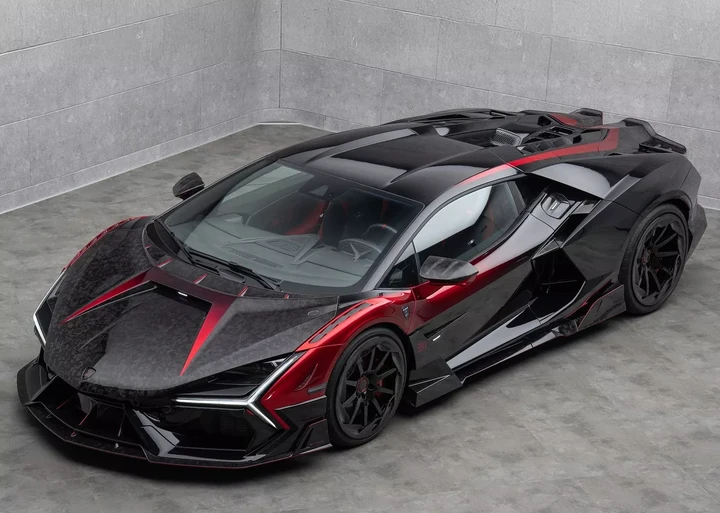 Esteban Ocon sceglie Mansory per la sua nuova Lamborghini Revuelto