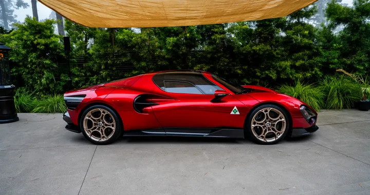 Alfa Romeo 33 Stradale debutta in Nord America alla Monterey Car Week 2025