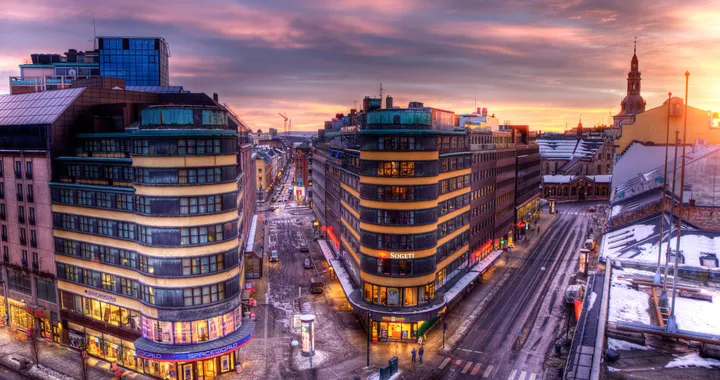 Oslo: dal 2019 stop alla circolazione delle auto in centro