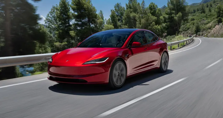 California, nuovi incentivi per le auto elettriche. Tesla esclusa e Musk si arrabbia
