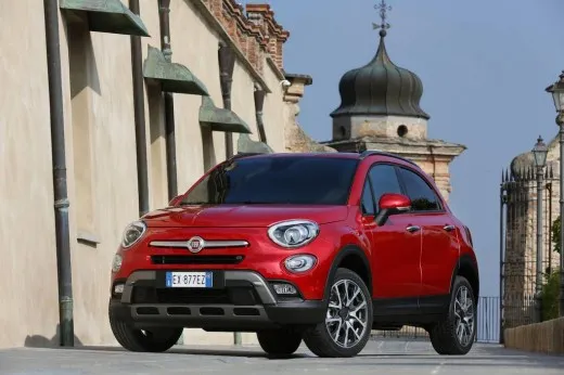Fiat 500X: il listino prezzi e il nuovo benzina 1.4 da 170 CV