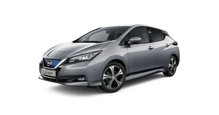 Nissan aggiorna la Leaf con più tecnologia e sicurezza