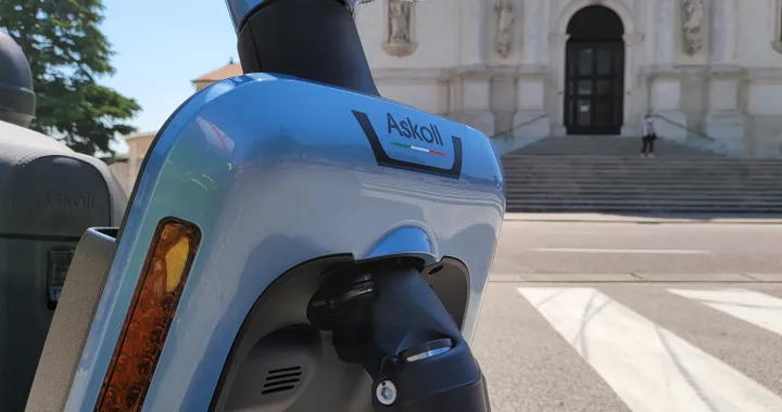 Askoll eS3 e NGS3: provata la nuova gamma di scooter elettrici per il 2022