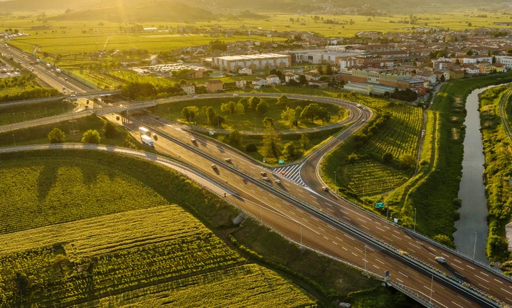 A4 Brescia-Padova: fotovoltaico lungo l'autostrada per produrre 11,87 MW