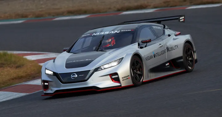 Nissan Leaf Nismo RC, l'elettrica da corsa raddoppia potenza e coppia