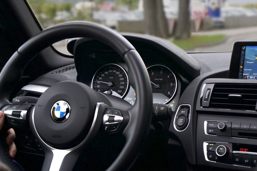 Anteprima: La nuova BMW Serie 1 sarà elettrica e posteriore: ecco quando arriva