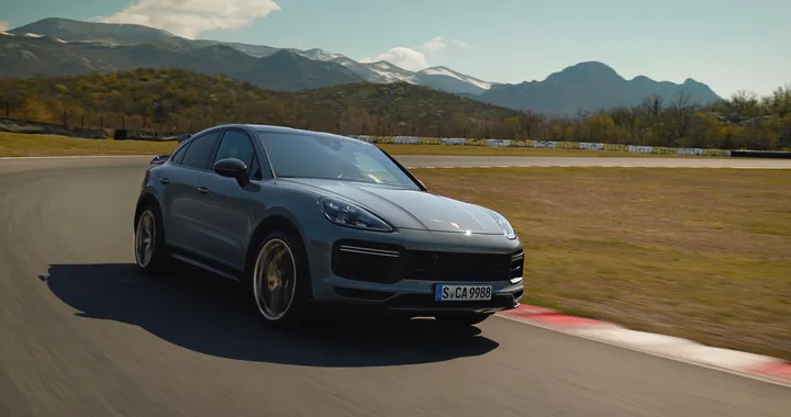 Porsche Cayenne Turbo GT, il SUV &quot;da record&quot; ha 640 CV