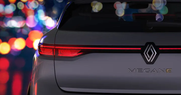 Renault Megane E-Tech Electric: primo teaser del crossover elettrico