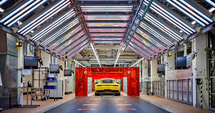 Porsche rinnova il sito di Zuffenhausen. Sarà prodotta la Boxster elettrica