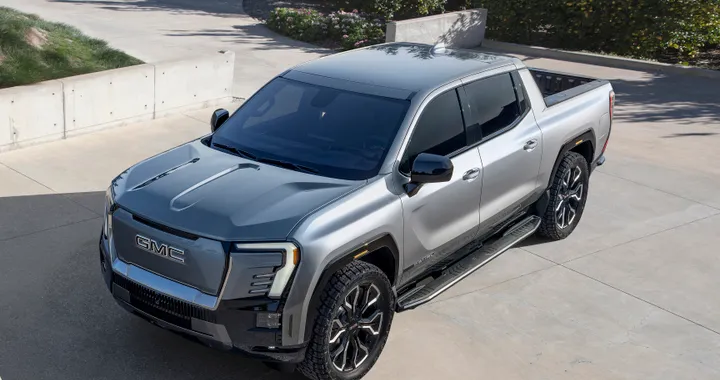 GMC Sierra EV, ecco il nuovo pickup con autonomia fino a 640 km