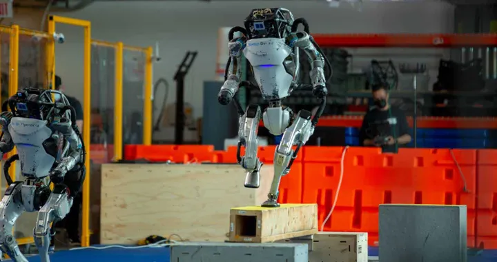Toyota e Boston Dynamics insieme per la robotica del futuro