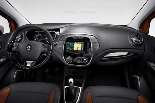 Renault Captur: nuove immagini di esterni e interni