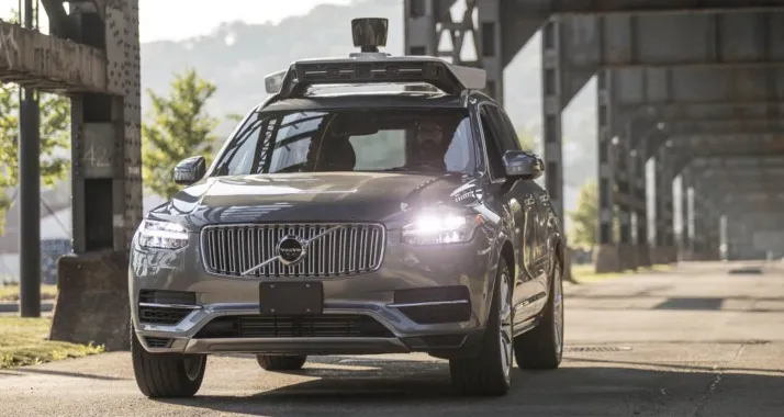 Uber: nuove misure di sicurezza per i futuri test a guida autonoma