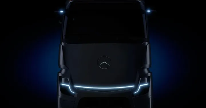 Mercedes Trucks, 500 km di autonomia per il camion elettrico eActros LongHaul
