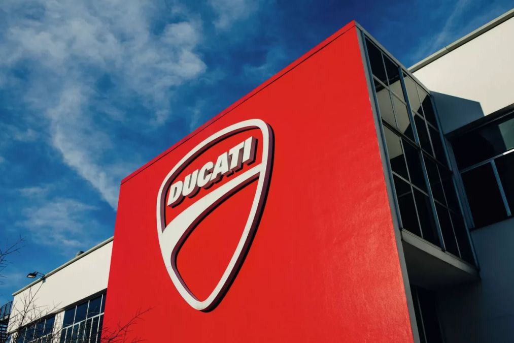 Anteprima: Il Gruppo Volkswagen blinda Ducati: per tre anni non si vende