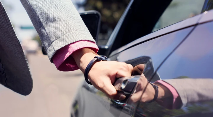 Il noleggio di auto e furgone costa troppo? Con MyLocauto Friends si risparmia fino al 20%