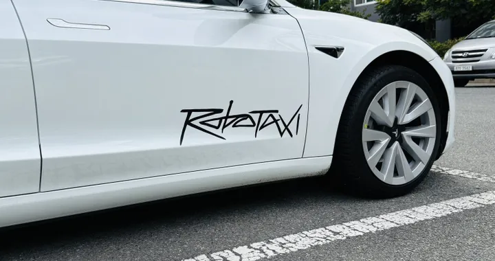 Tesla amplia la flotta di Robotaxi ad Austin, ma non mancano le perplessità