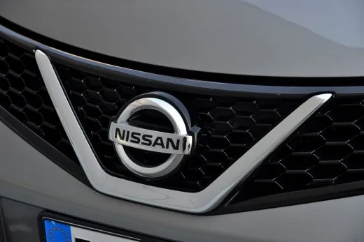 Nissan: nel 2016 un'ibrida con range extender