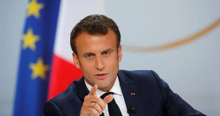 Francia, 4 miliardi di euro per la mobilità elettrica e i trasporti