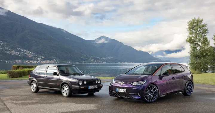 Volkswagen ID.3 GTX FIRE+ICE omaggia una versione speciale della Golf Mk2