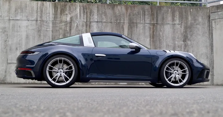 Porsche 992 Targa: una nuova creazione unica da ARES Design