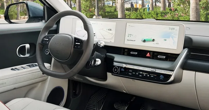 Hyundai: ecco la nuova app Bluelink con il monitoraggio dei consumi energetici