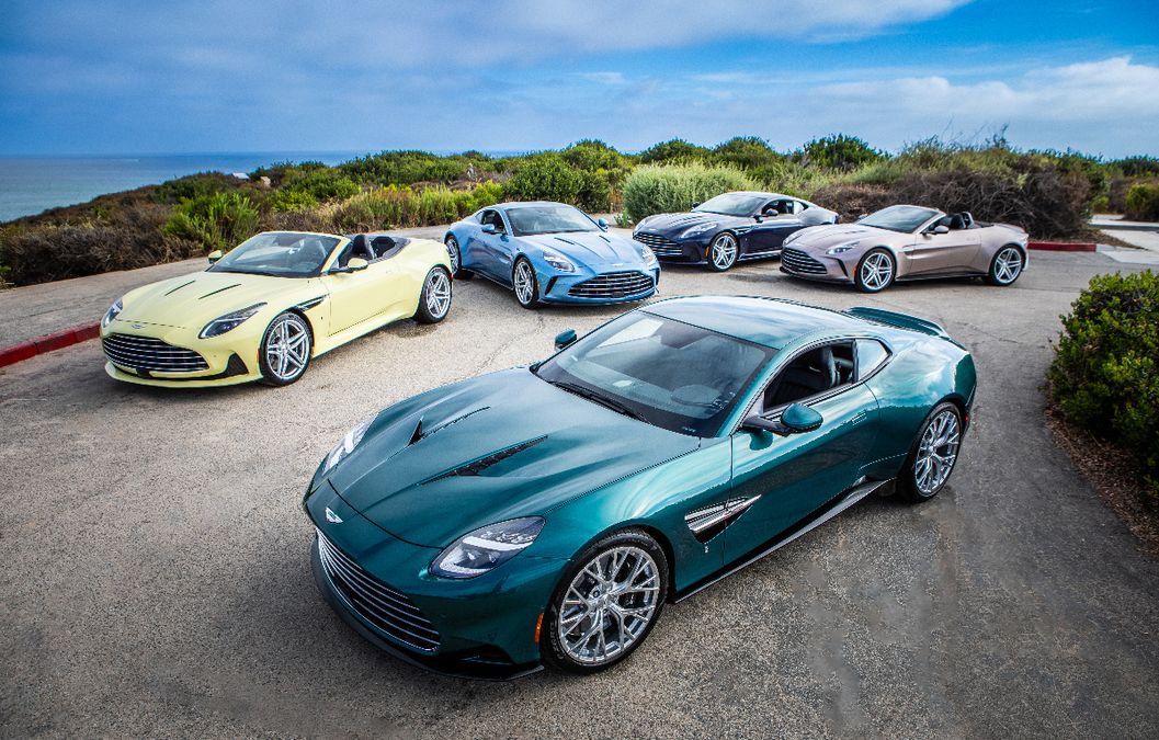 Anteprima: Aston Martin Heritage Edition: la collezione che rievoca gli anni ’70