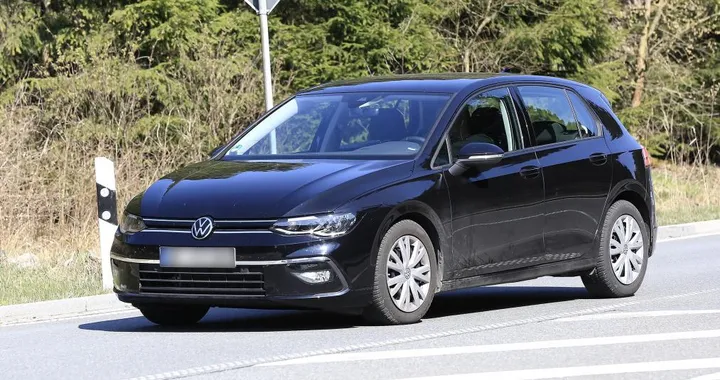 Software &quot;acerbo&quot;: Volkswagen Golf 8 rimandata a inizio 2020