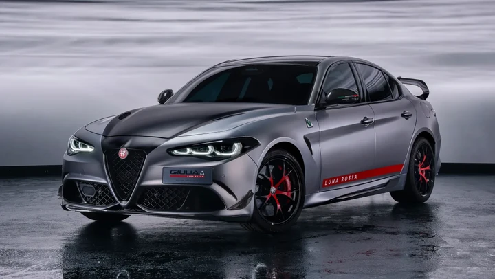 Alfa Romeo Giulia Quadrifoglio Luna Rossa, 10 esemplari per la Quadrifoglio più estrema di sempre