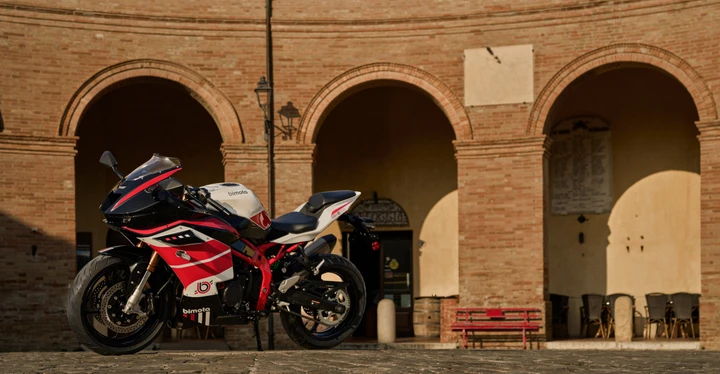 Bimota BX450 e KB399: l'evoluzione del marchio tra fango e pista