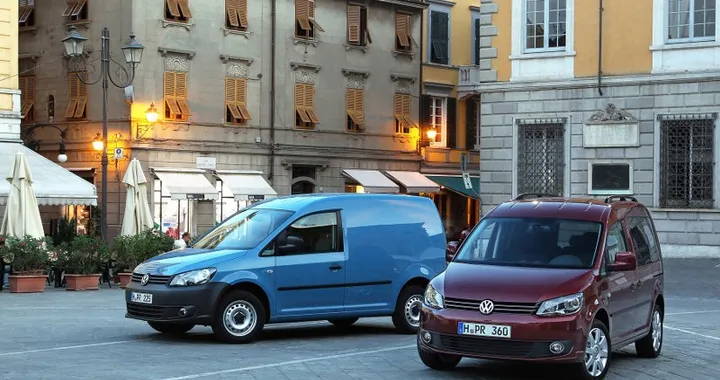Volkswagen Caddy con sistema Park Assist per parcheggiare da solo
