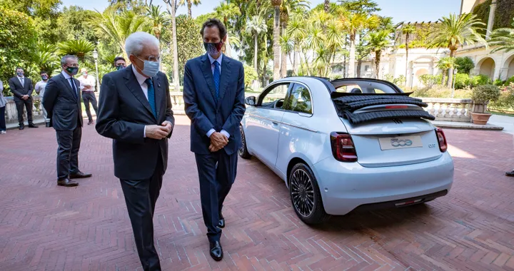 Nuova 500 elettrica, FCA la presenta a Mattarella e Conte