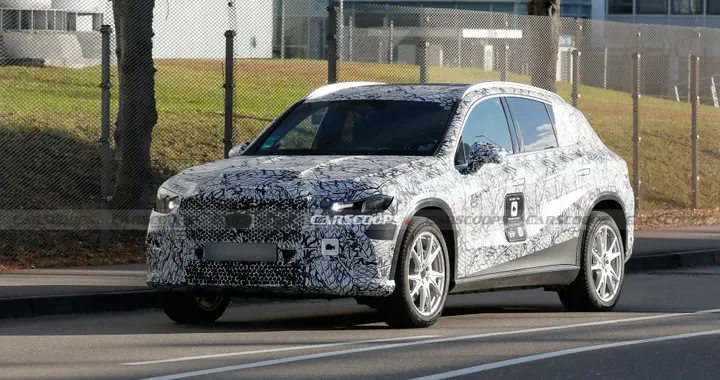 Nuova Mercedes GLC elettrica intercettata su strada. Foto spia