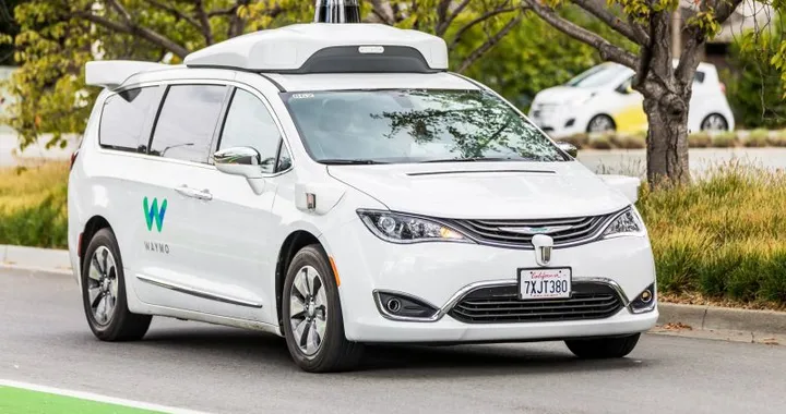 Guida autonoma: FCA investe 30 milioni di dollari nel Chelsea Proving Grounds