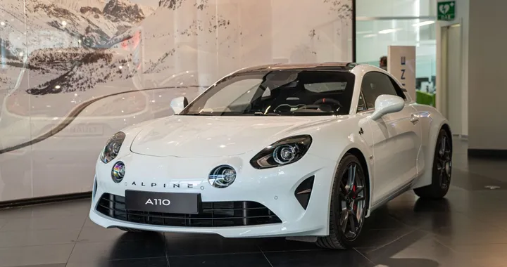 Alpine A110S: la più sportiva si ordina anche via app | Prezzo per l'Italia