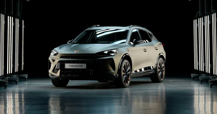 Un milione di CUPRA: una Formentor e-HYBRID segna lo storico traguardo
