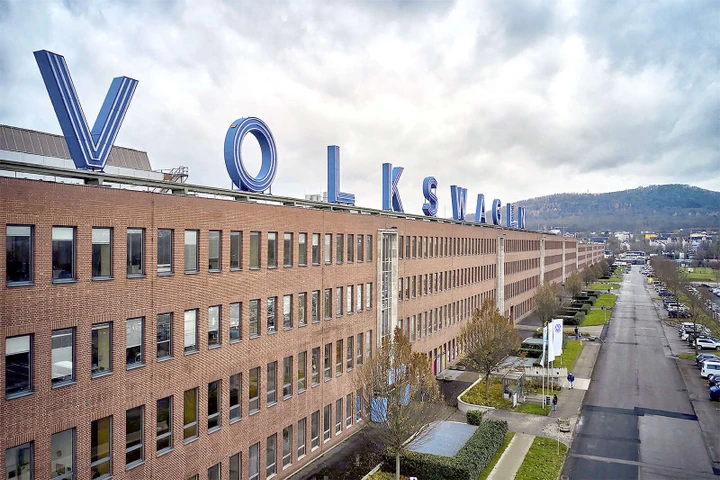 Volkswagen continua a vendere: IAV potrebbe passare ad Accenture