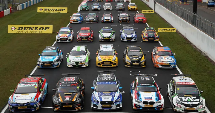 Rivoluzione BTCC: il turismo britannico sarà ibrido dal 2022