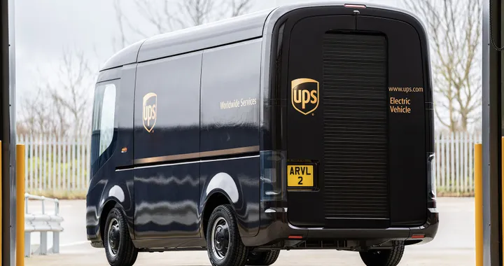 UPS investe su Arrival ed ordina 10 mila furgoni elettrici