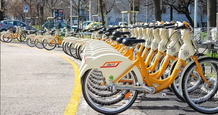 Mobilità urbana: cresce l'attenzione per le due ruote