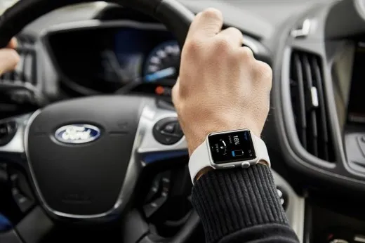 MyFord: l'app per smartwarch collegata all'auto elettrica| video
