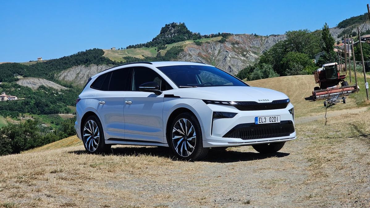 Prova Skoda Enyaq 2025: lo spazio ha la forma di un SUV elettrico | Video