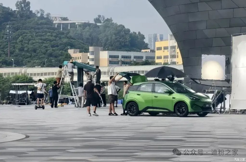 Anteprima: BYD Dolphin Surf si rinnova: più grande, nuova estetica e sensore Lidar